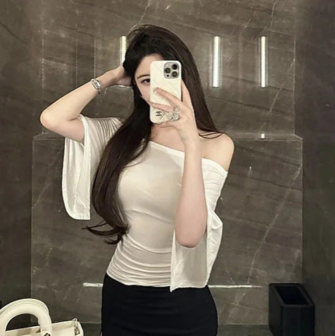 WezelBezel Oversized Batwing Top