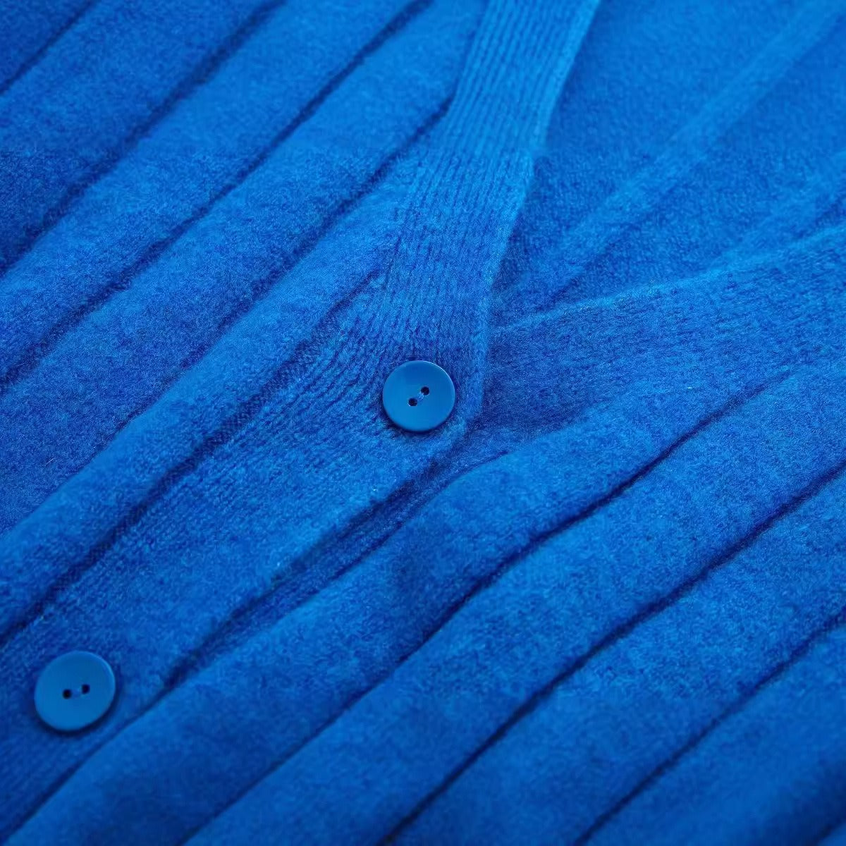 WezelBezel Blue Cardigan - Versatile Knit Style