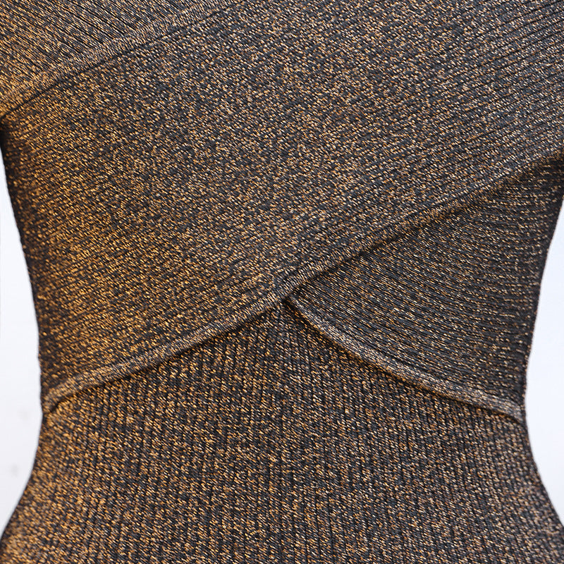 WezelBezel Slim Fit Cropped Knit Top