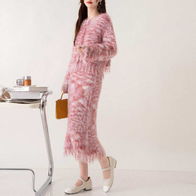 WezelBezel Knitted Cardigan and Skirt Set – Effortlessly Slimming Design