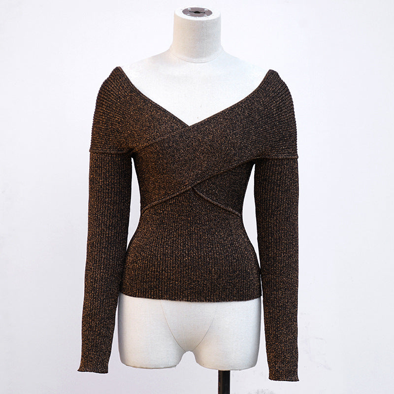 WezelBezel Slim Fit Cropped Knit Top
