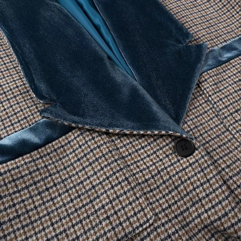 WezelBezel Plaid Windbreaker - Large Lapel Style