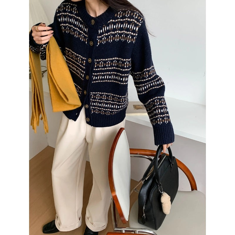 WezelBezel Vintage Knit Long Cardigan