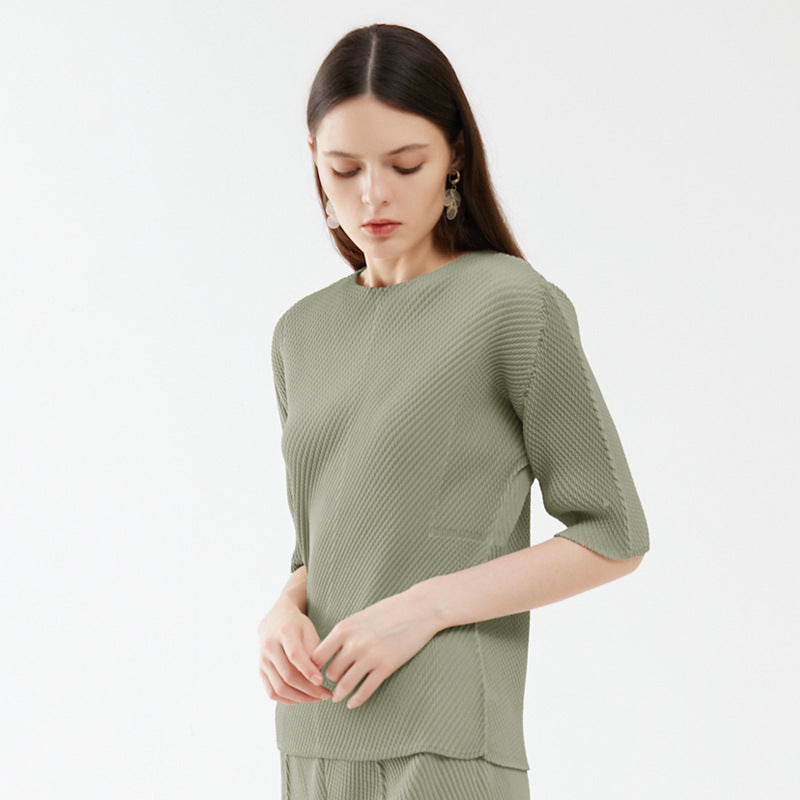 WezelBezel Fish Scale Pleated Top - Niche Style