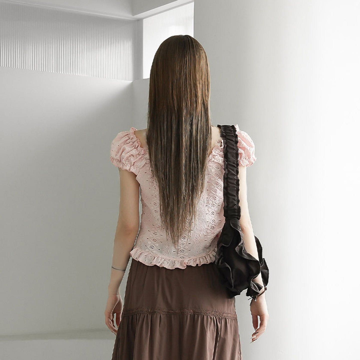 WezelBezel Bubble Sleeve Knit Tee