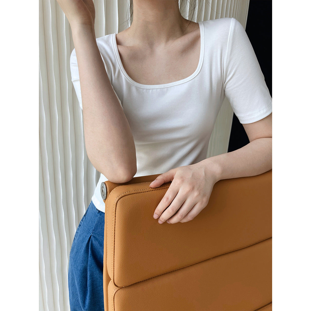 WezelBezel Square Neck Fit Tee