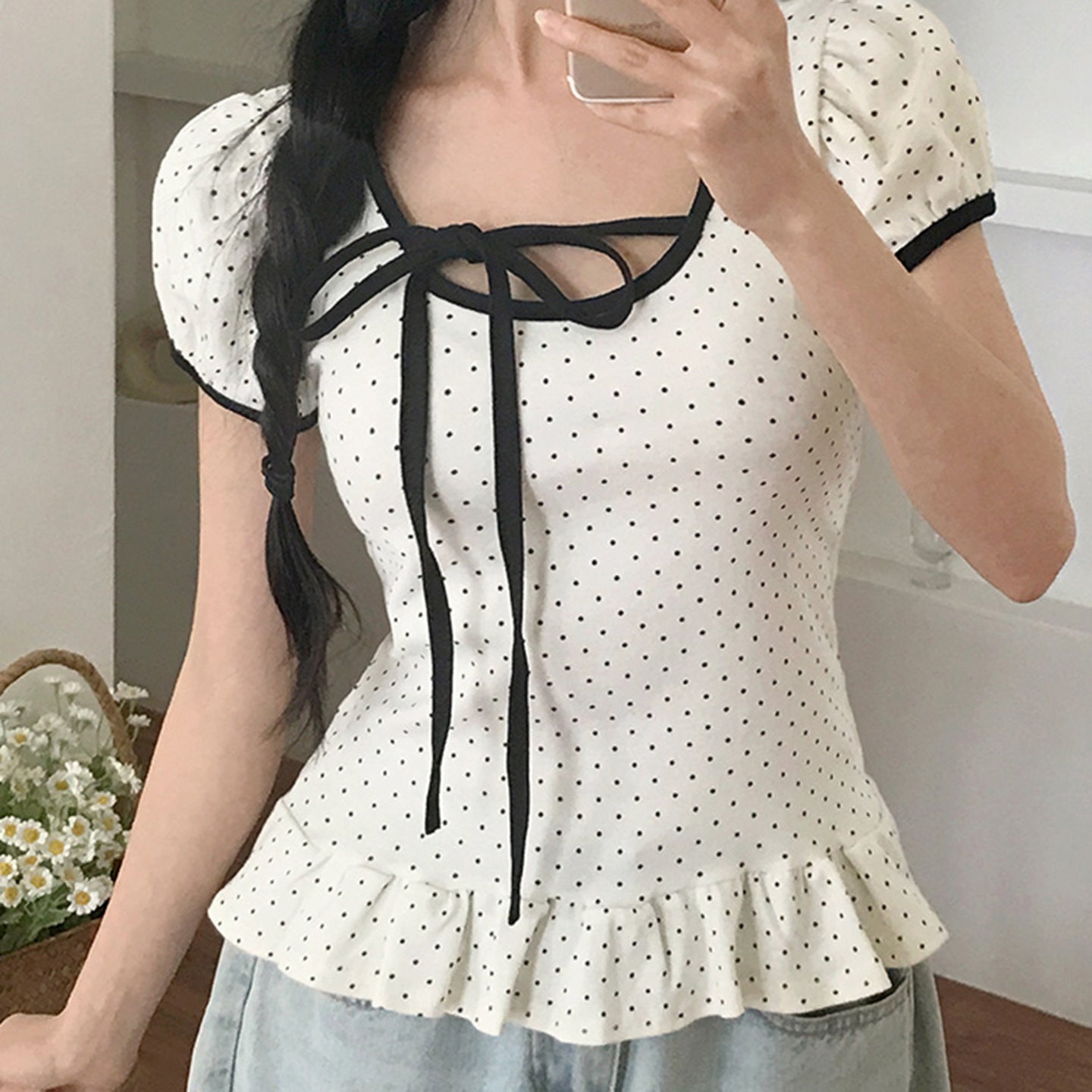 WezelBezel Slim Lace-Up Tee