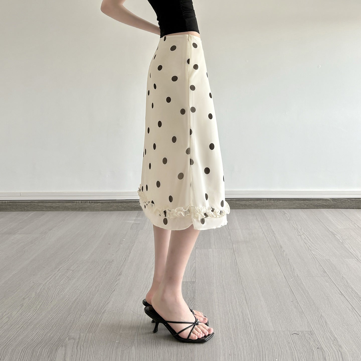 WezelBezel A-Line Button Skirt Set