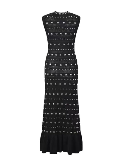 WezelBezel Sleeveless V-Neck Midi Dress