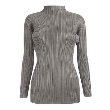 WezelBezel Stand Collar Pleated Tee