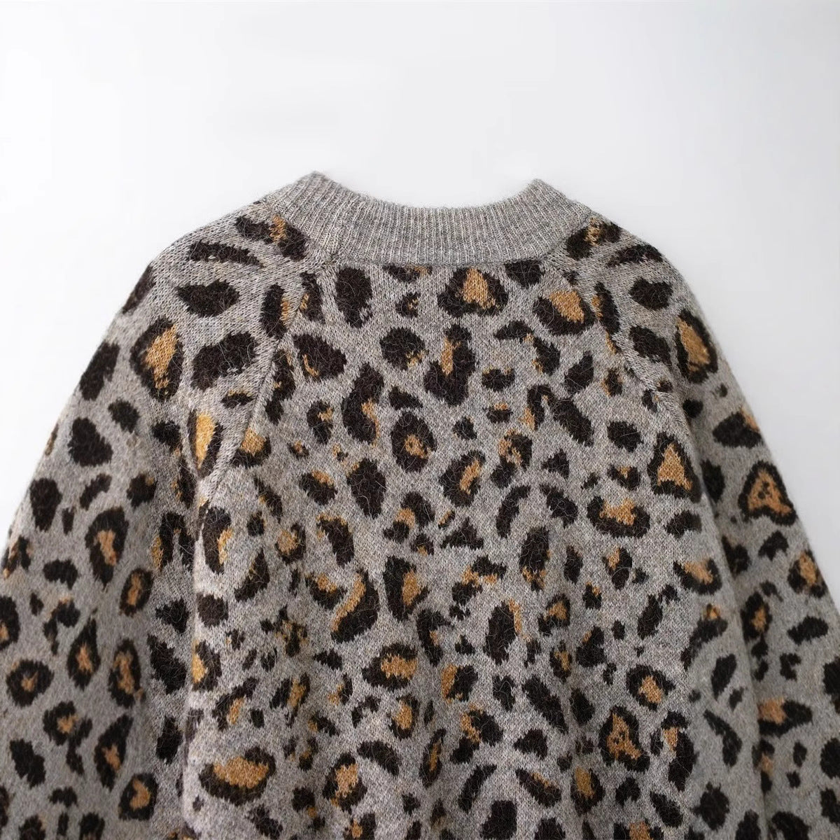 WezelBezel Animal Print Knit Tee