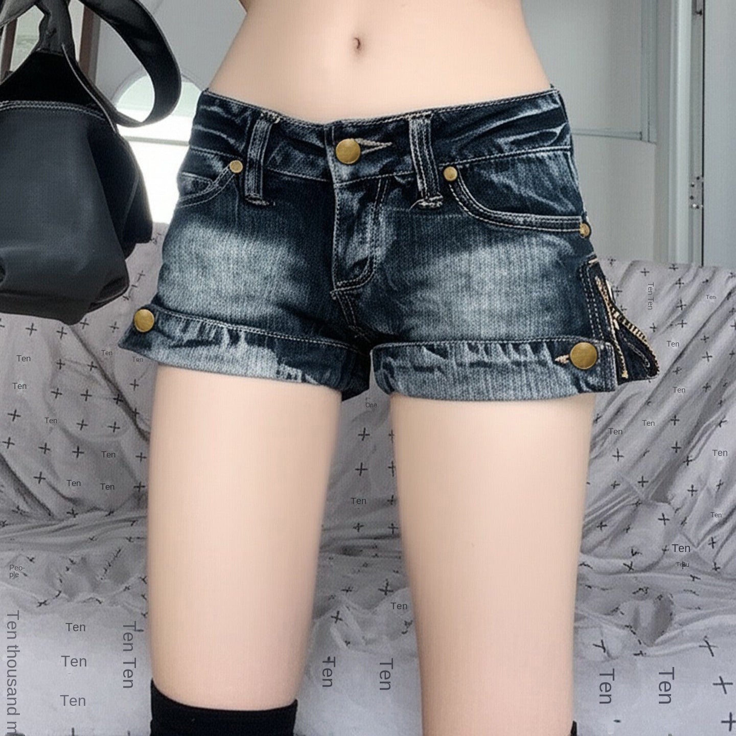 WezelBezel Washed Mini Denim Shorts