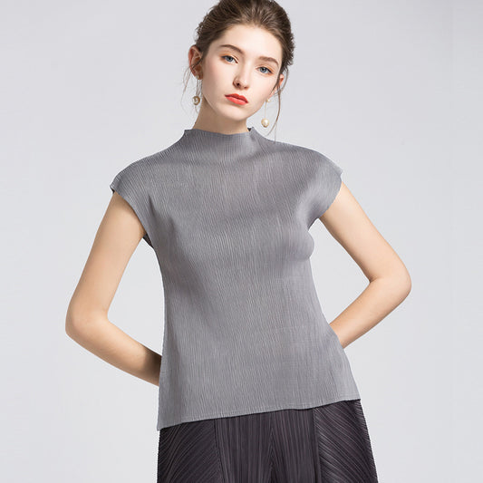 WezelBezel Sleeveless Vest - Half Turtleneck