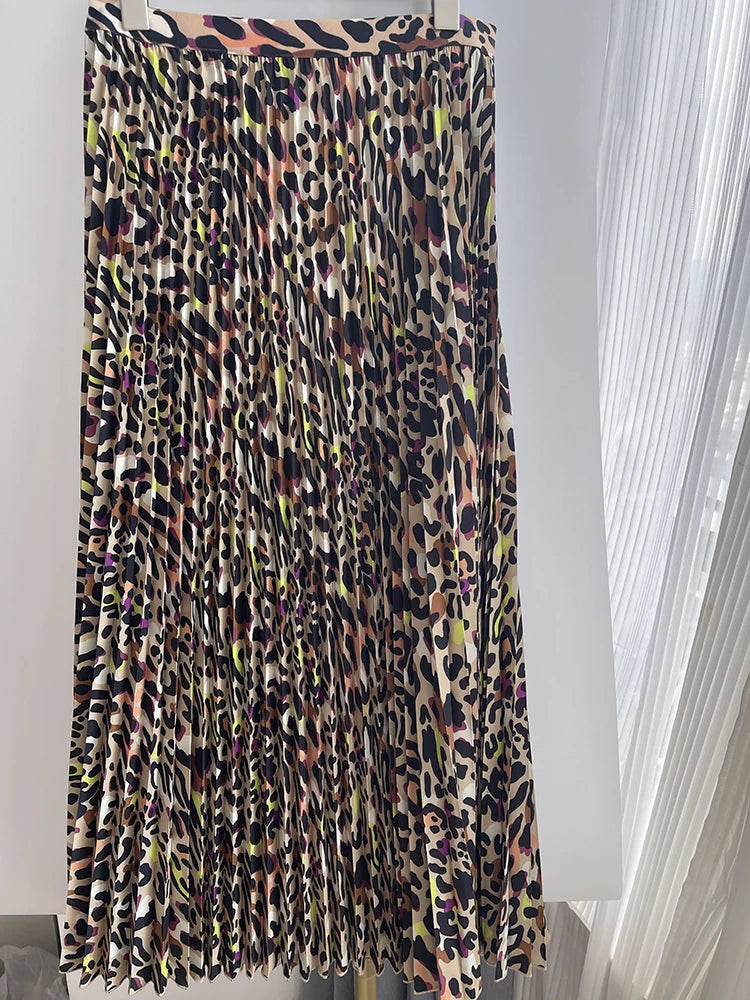 WezelBezel Pleated Midi Skirt - Elastic Waistband