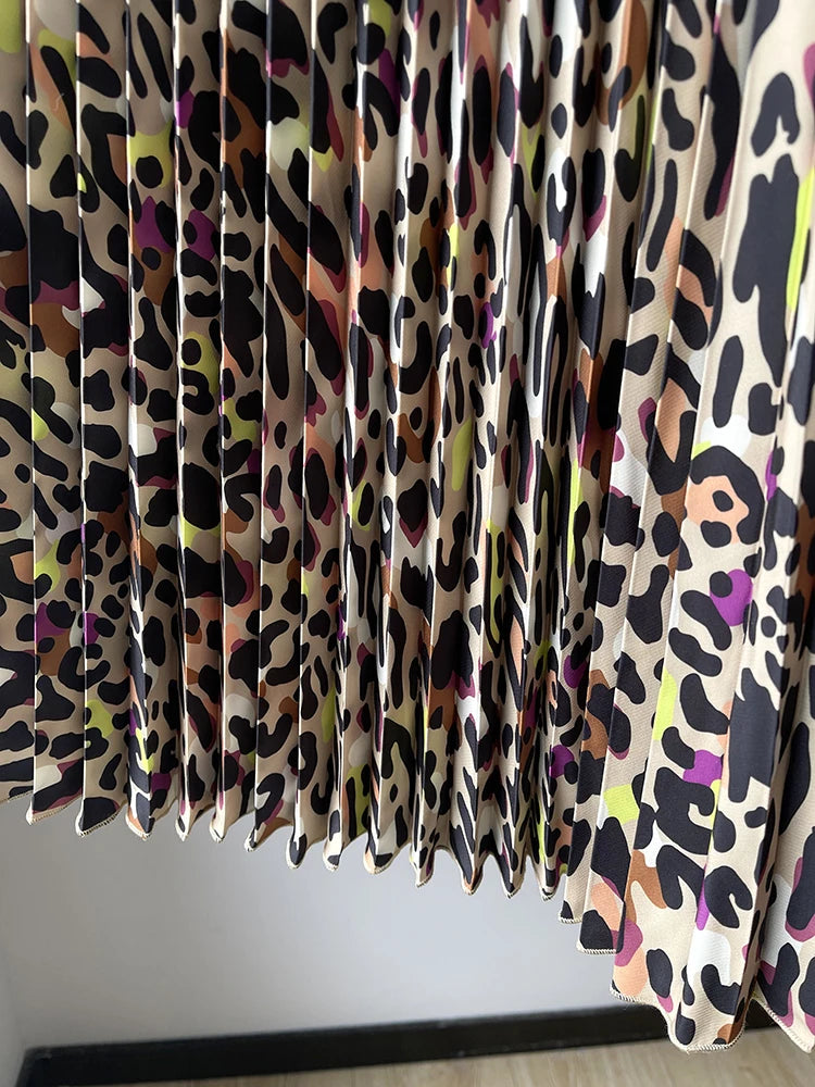 WezelBezel Pleated Midi Skirt - Elastic Waistband